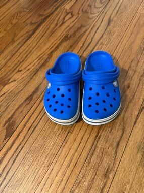 CROCS Kids Clogs in Bright Blue with White Trim